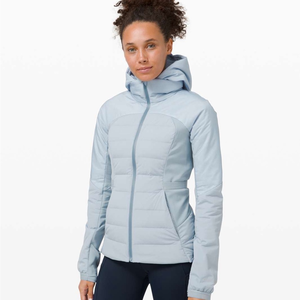 lululemon Down For It All Jacket Chambray Size 6